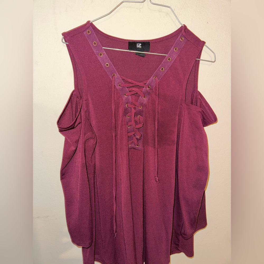 Blouse tie shirt